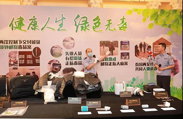 鋰<a href='http://m.tongtaia.cn' title='電池運(yùn)輸' >電池運(yùn)輸</a>