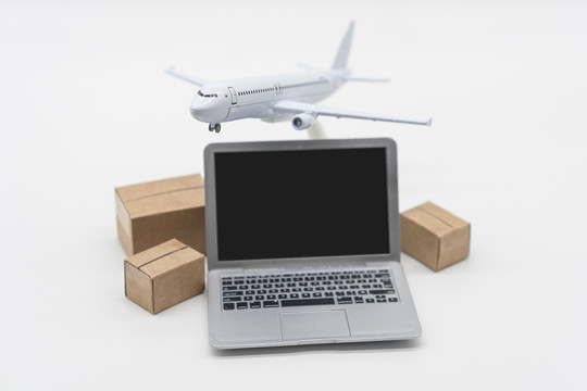 鋰<a href='http://m.tongtaia.cn' title='電池空運' >電池空運</a>