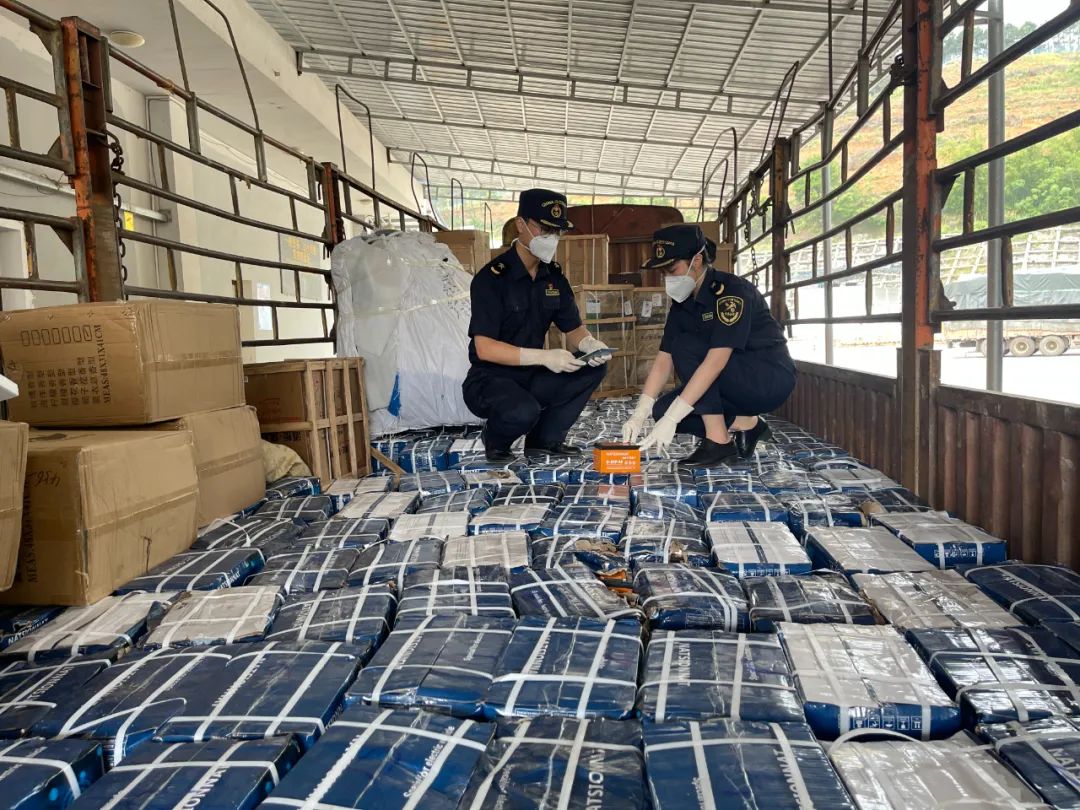 鉛酸<a href='http://m.tongtaia.cn' title='電池海運' >電池海運</a>